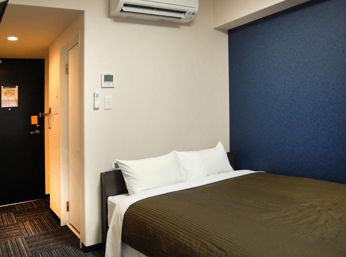 Hotel Trend Kyobashi Ekimae Osaka Bagian luar foto