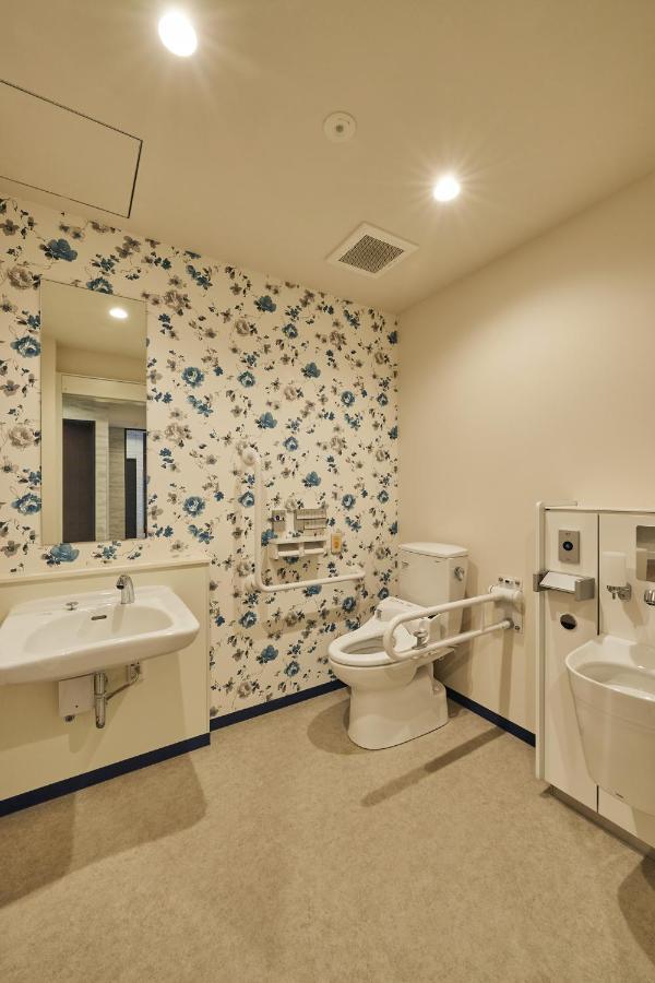 Hotel Trend Kyobashi Ekimae Osaka Bagian luar foto