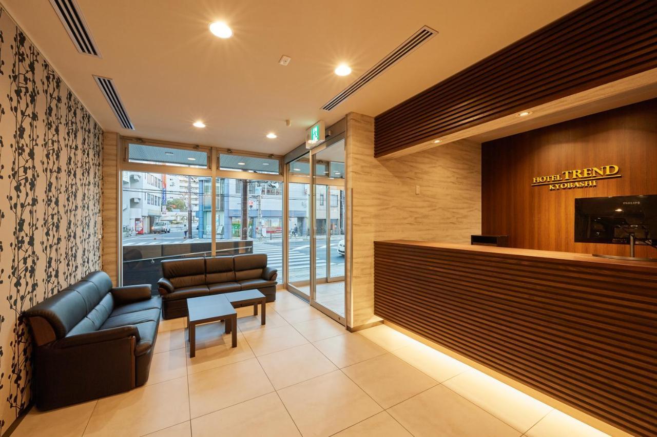 Hotel Trend Kyobashi Ekimae Osaka Bagian luar foto